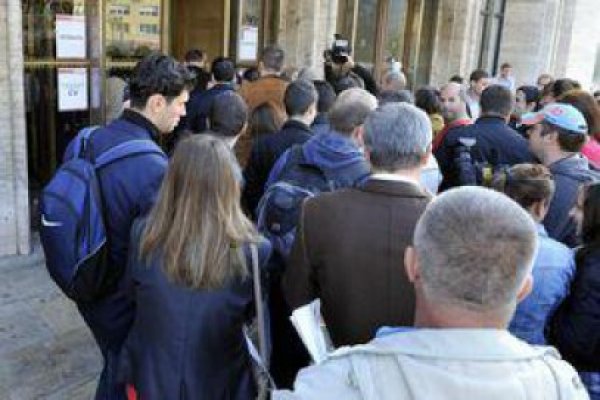 Pentru unele dintre cele mai căutate meserii, angajatorii nu mai cer experienţă profesională